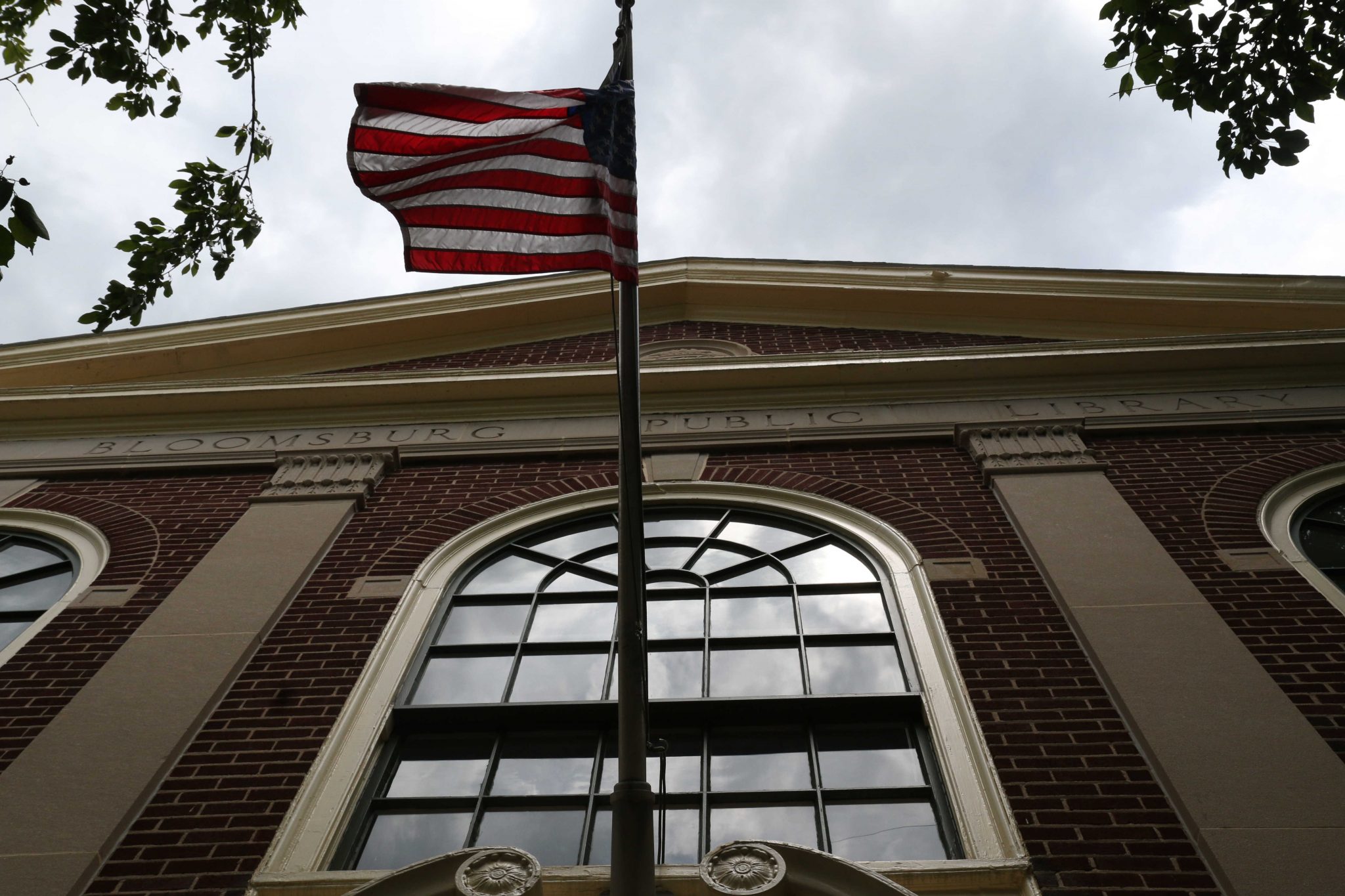 Bloomsburg Public Library Inspire Minds, Enrich Lives, Celebrate